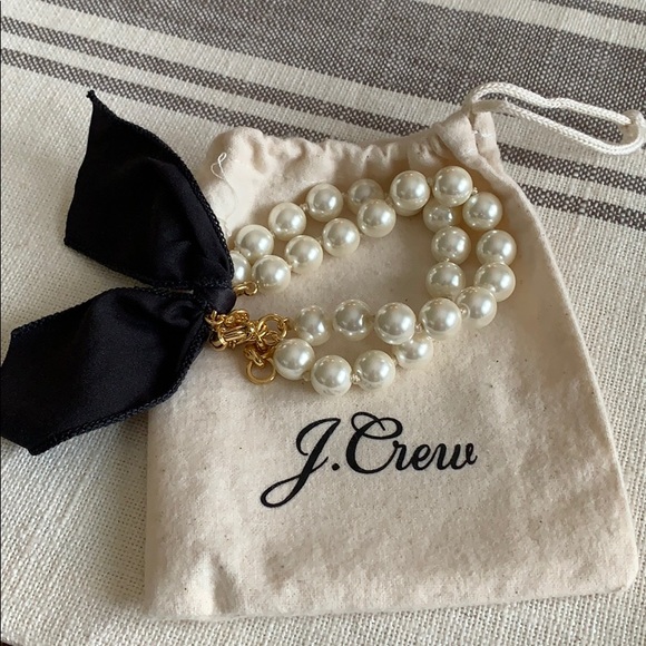 J. Crew Jewelry - NWT🖤J. Crew Layered Pearl Tie Bracelet